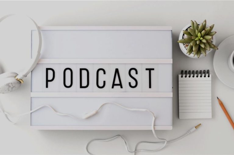 Podcast vs. Fallstudie: Was bringt mehr?